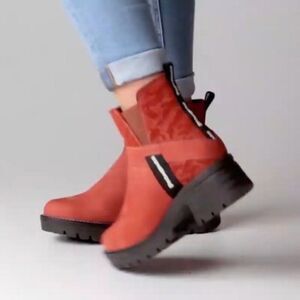 Dromedaris Katniss Orange Leather Chunky Sole Chelsea Boot Size 42
